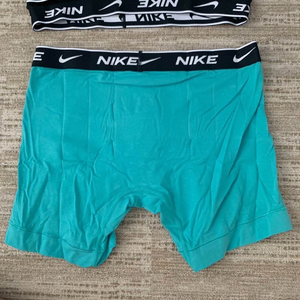 NIKE MENS NEW TEAL DRI-FIT ESSENTIAL COTTON STRETCH TRUNK MED 1 PAIR ONLY - Picture 9 of 9